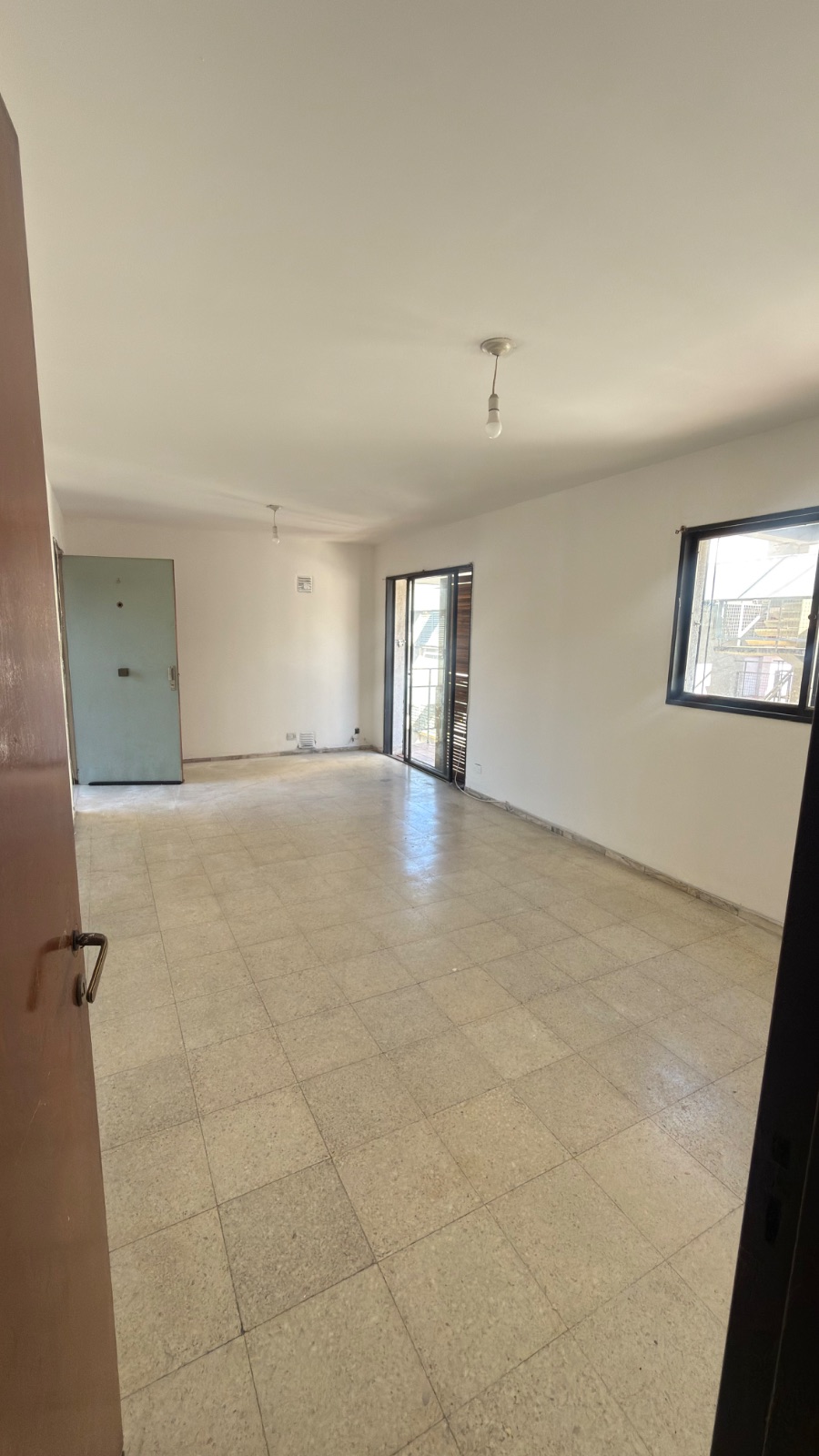 Departamento 4 dormitorios en Villa Cabrera — foto 2