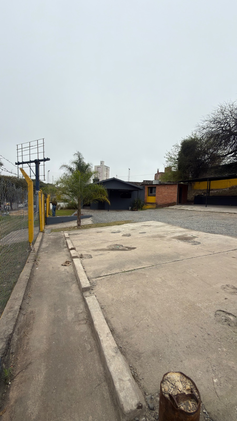 AMPLIO ESPACIO PARA ACTIVIDAD COMERCIAL EN ALQUILER — foto 7