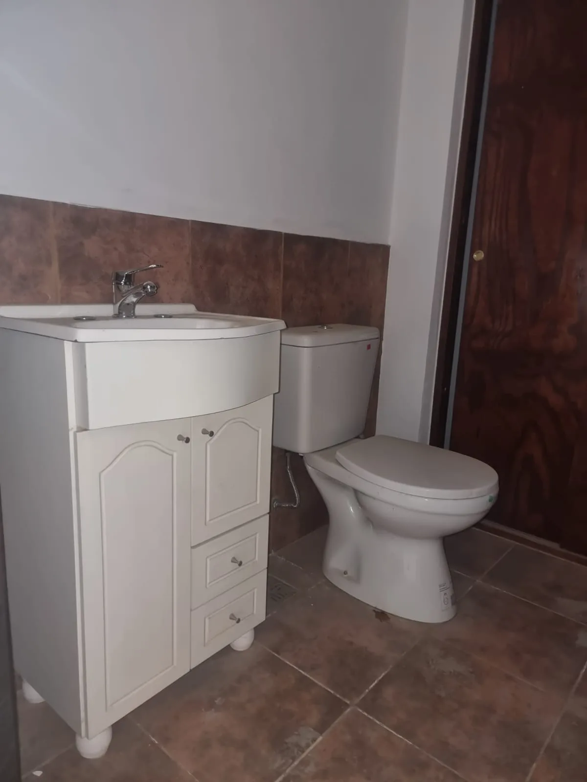 ALQUILER - OFICINA/CONSULTORIO/DEPOSITO - B° PROVIDENCIA — foto 4