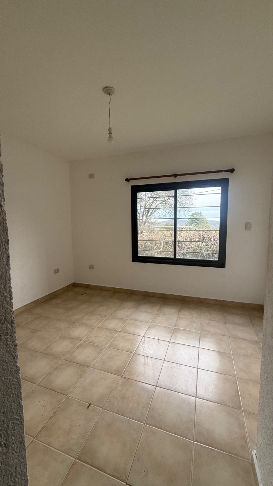 ALQUILER - CASA 1 DORMITORIO - SALSIPUEDES — foto 4