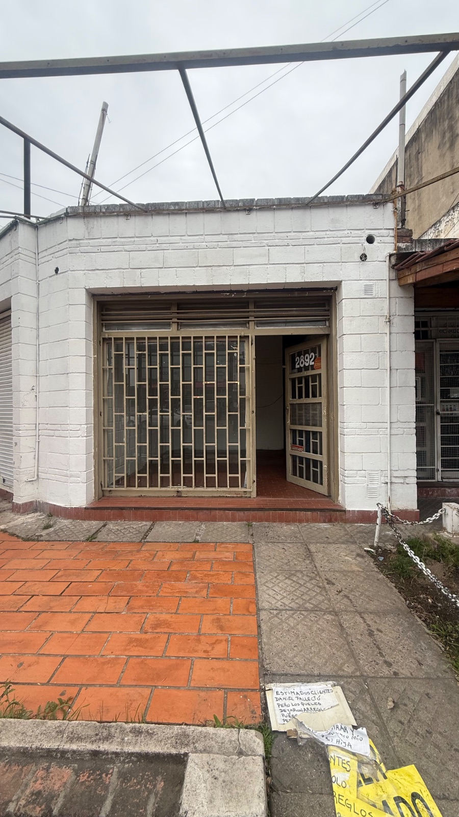 ALQUILER - LOCAL COMERCIAL - B° VILLA CABRERA — foto 1